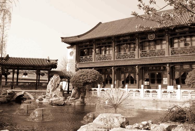 中美协举办“不忘初心,重温入党志愿书”主题党日活动