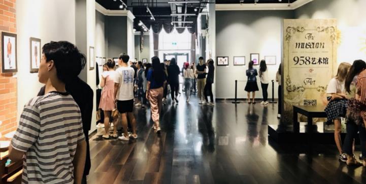 ��������ʡ�׽�ʱװ��չ���ٰ�