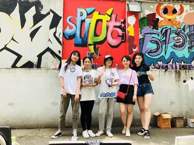 �人һ������ʦ��Ϳѻ�̳���ɫרҵ