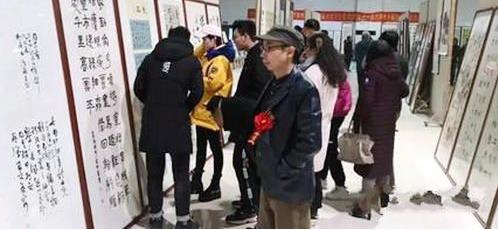 陕西举办第一届大学生书画作品展