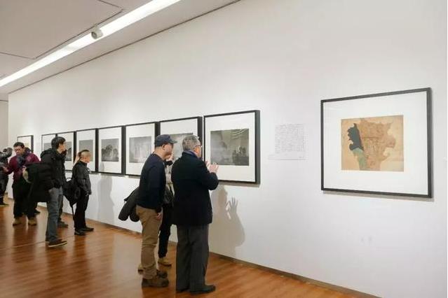 ���������󣺶���һ������������ˮī����չ���ھ�չ��