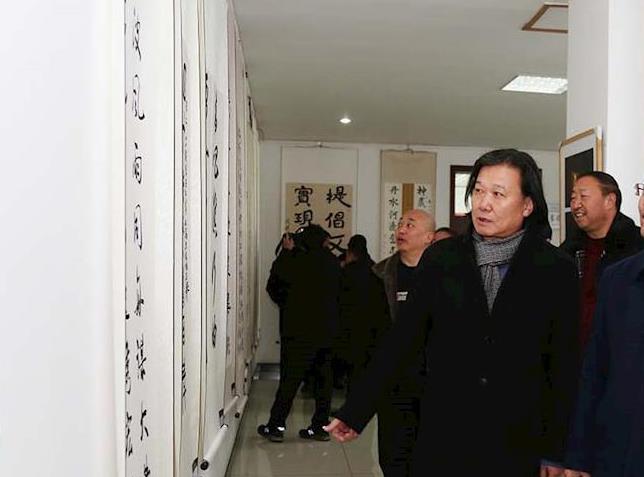 ɽ����ƽ�ٰ조��ӿ��ƽ���鷨������Ӱ���������Ʒչ