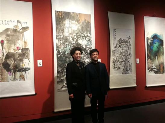 üɽ�����黭��Ʒչ �ڽ������������ݿ�չ