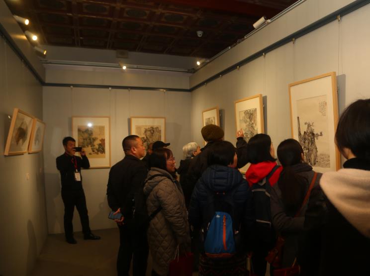 ��������ᰡ���ʯ����ɽˮ��Ʒչ���ڹ������ٰ�