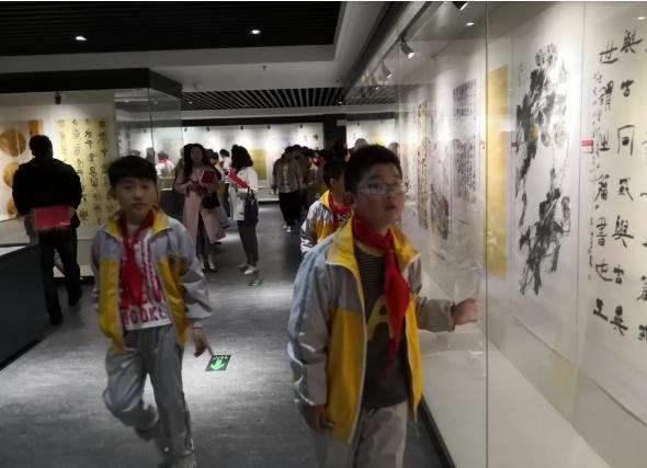 ������˰�񱭡������������鷨��������¡�ؿ�չ