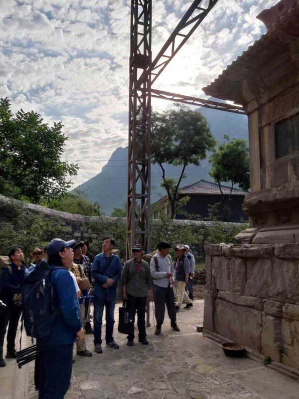 ���ն�̫�С�ī��ƽ˳�������黭����ƽ˳��