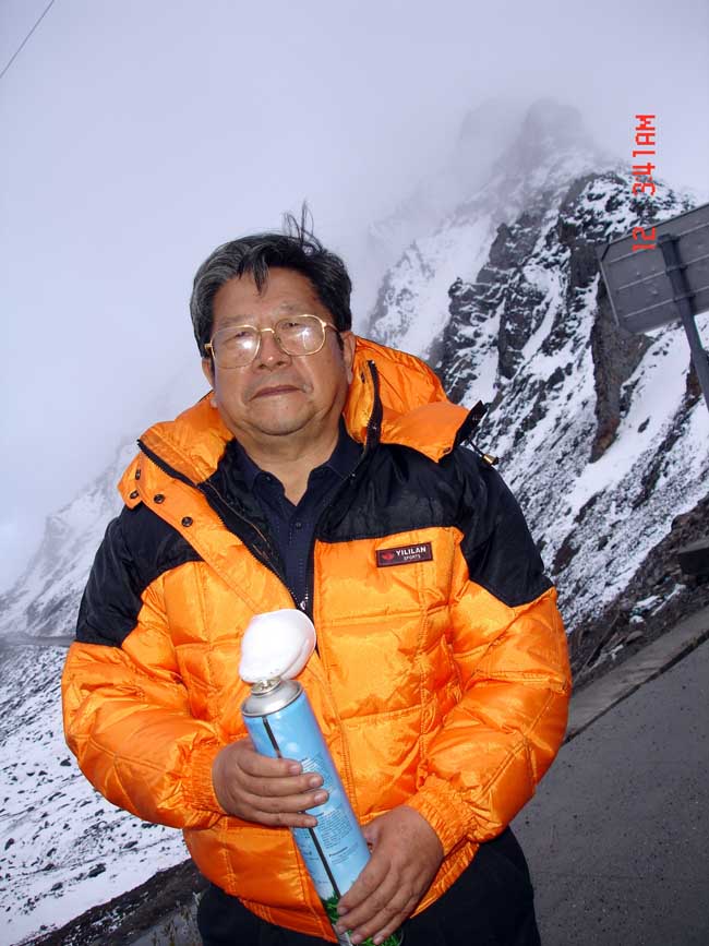 17-72岁挑战4500公尺雪山.JPG 17-72岁挑战4500公尺雪山.JPG