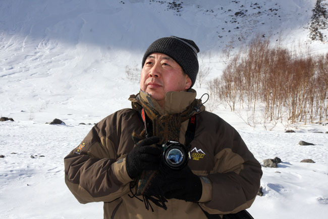 1-2010年汤宽义在长白山.jpg 1-2010年汤宽义在长白山.jpg