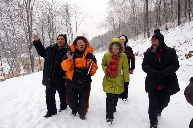 1--2009年和导师于志学在亚布力写生IMG_2956.JPG 1--2009年和导师于志学在亚布力写生IMG_2956.JPG
