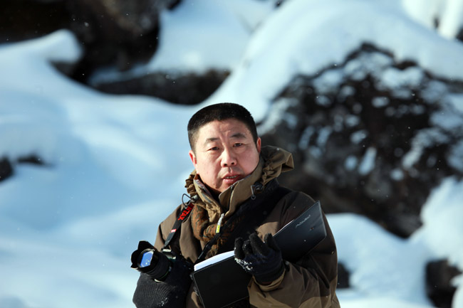6-汤宽义在阿尔山.JPG 6-汤宽义在阿尔山.JPG