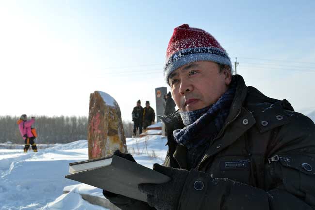 3-李柯钧在阿尔山国门DSC_0102.JPG 3-李柯钧在阿尔山国门DSC_0102.JPG