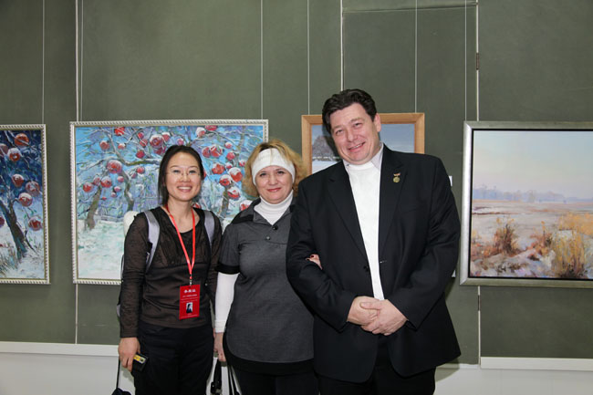 卢平摄 第五天哈巴画展开幕式1207IMG_0215.JPG 卢平摄 第五天哈巴画展开幕式1207IMG_0215.JPG