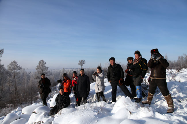 2-2012年冰雪画派在逊克雾凇大平台IMG_5399.JPG 2-2012年冰雪画派在逊克雾凇大平台IMG_5399.JPG