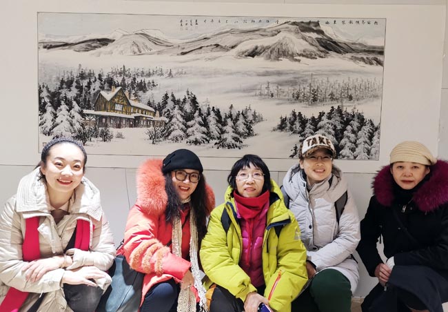 2019年12月冰雪画派女将在阿尔山滑雪 (3).JPG 2019年12月冰雪画派女将在阿尔山滑雪 (3).JPG