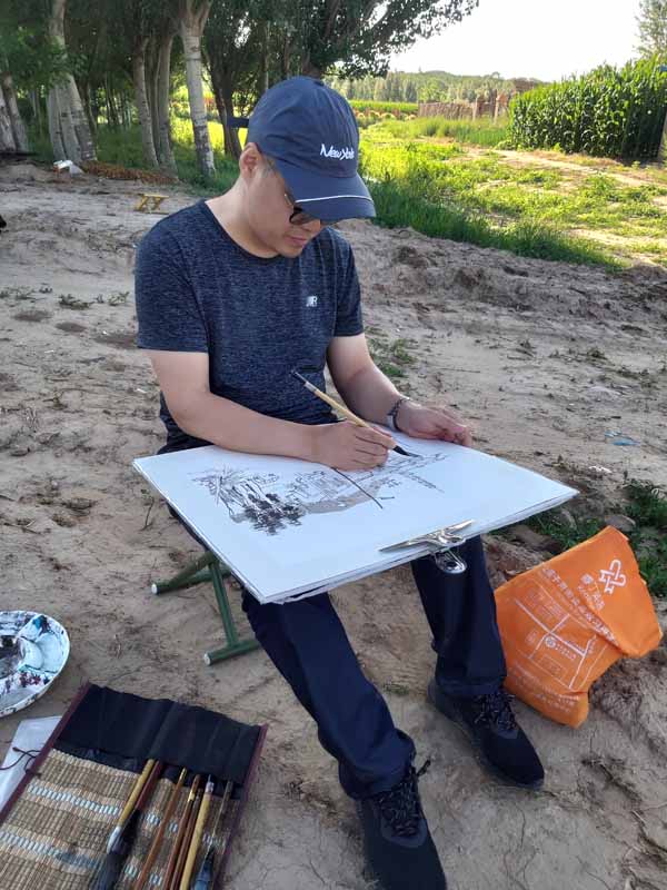 刘刚.jpg 刘刚.jpg