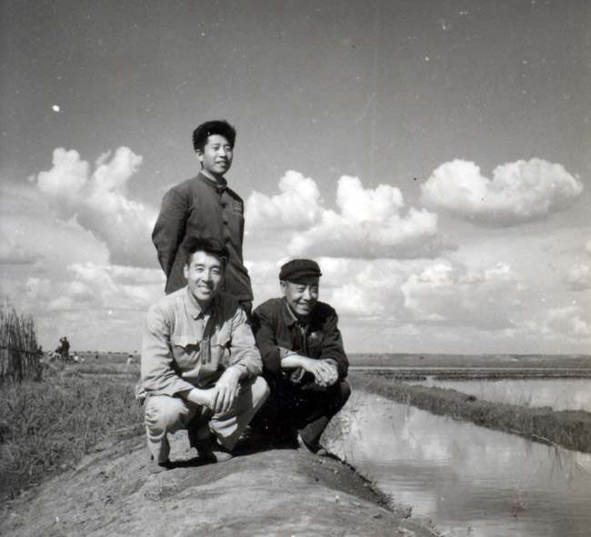 1964年的于志学 (站)Scan10006.jpg 1964年的于志学 (站)Scan10006.jpg