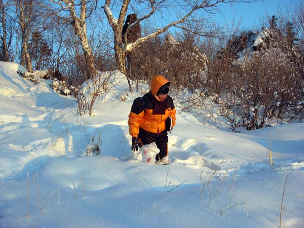 2009年于志学在黑龙江雪乡写生- 卢平摄 - (3).JPG 2009年于志学在黑龙江雪乡写生- 卢平摄 - (3).JPG